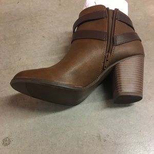 Cognac bootie boots